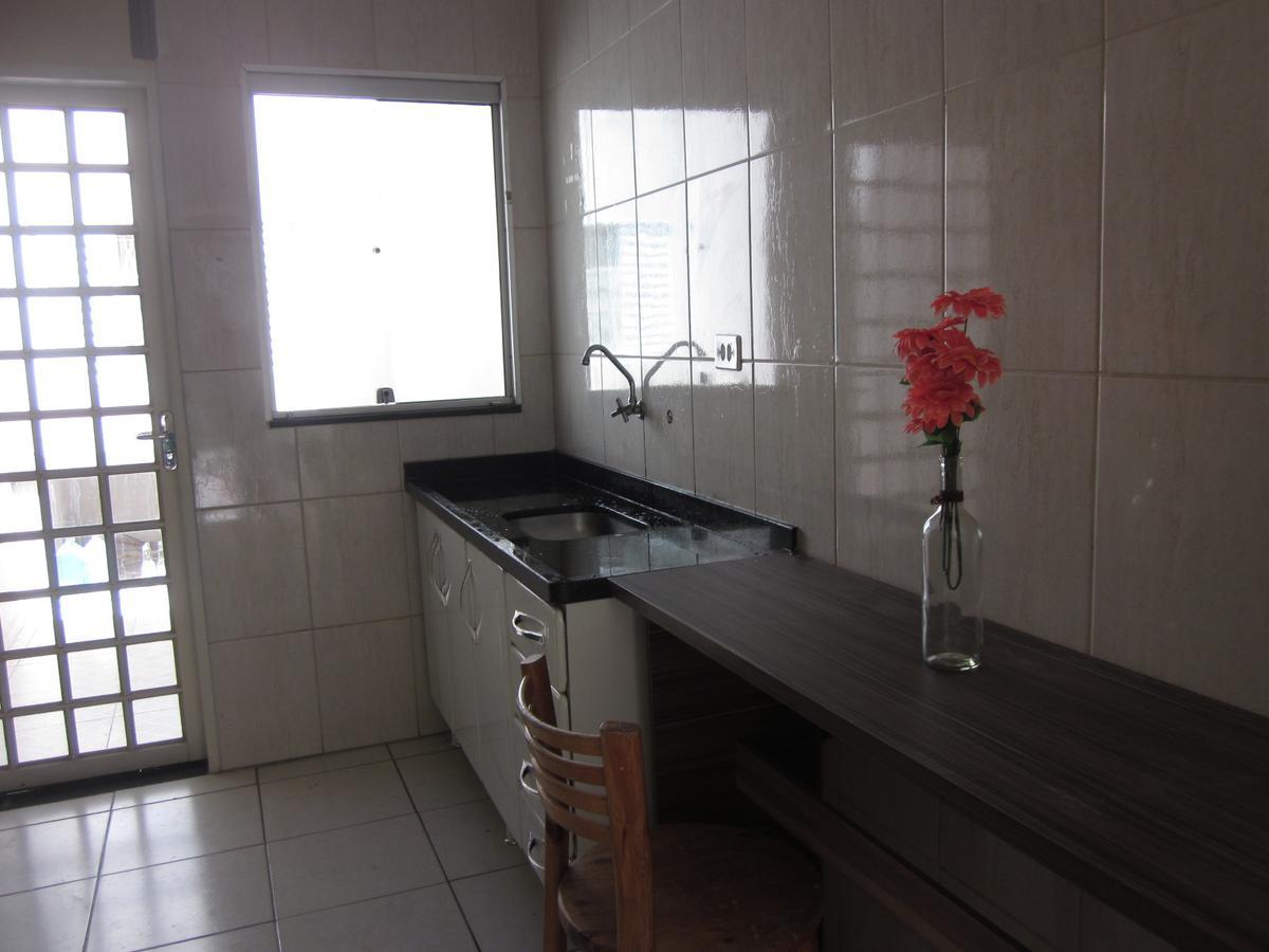 Hostel Famille Brun Trevo São João da Boa Vista Extérieur photo
